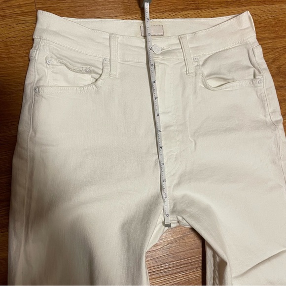 Mother High Waisted Rider Ankle Jeans in Fairest of Them All (White), Size 27 - Picture 3 of 13